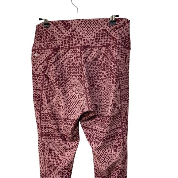 Fabletics Women's Pants Red Mesh Geometric Leggings Athletic Stretch Size XL - Picture 6 of 9
